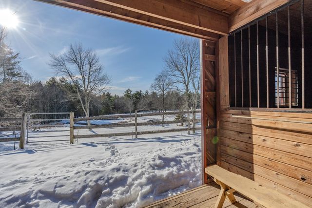 184 Deerfield Road, Nottingham, NH 03290