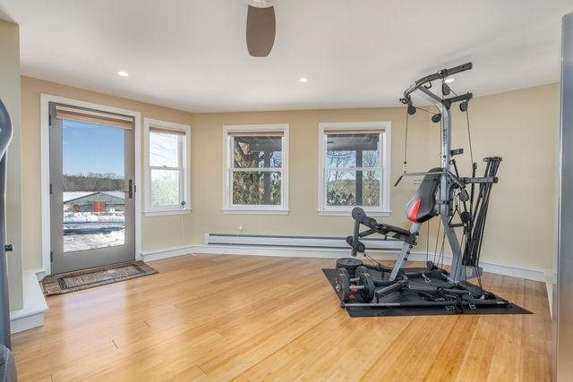 184 Deerfield Road, Nottingham, NH 03290