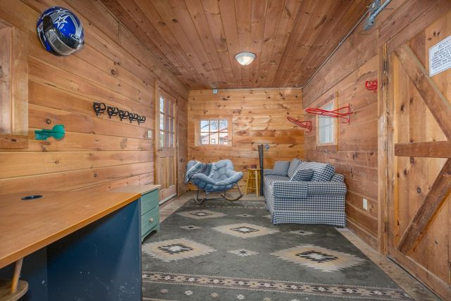 184 Deerfield Road, Nottingham, NH 03290