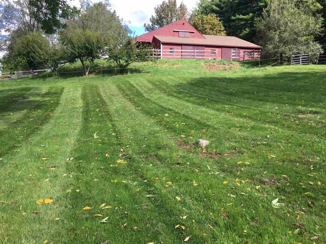 184 Deerfield Road, Nottingham, NH 03290