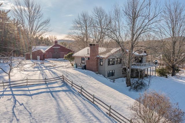 184 Deerfield Road, Nottingham, NH 03290
