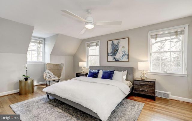 1628 N HARRISON ST, Arlington, VA 22205
