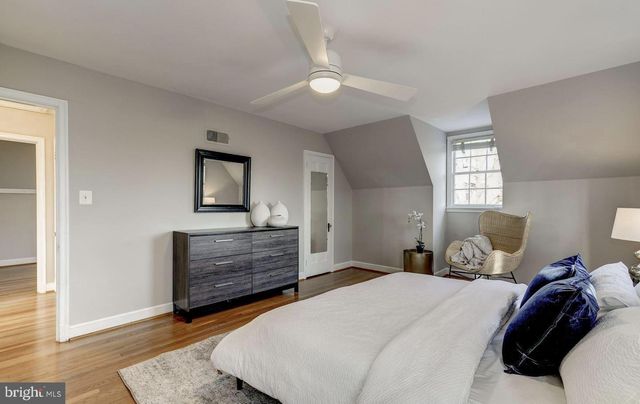1628 N HARRISON ST, Arlington, VA 22205