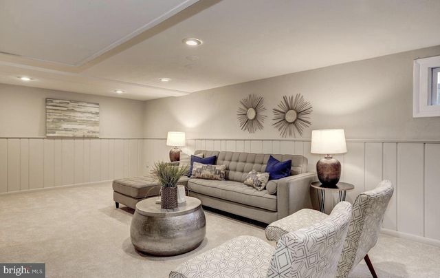 1628 N HARRISON ST, Arlington, VA 22205