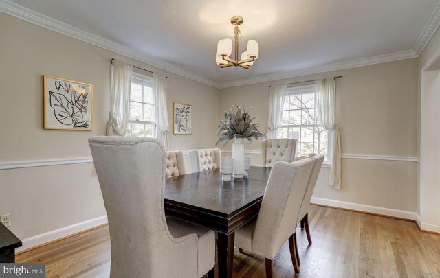 1628 N HARRISON ST, Arlington, VA 22205