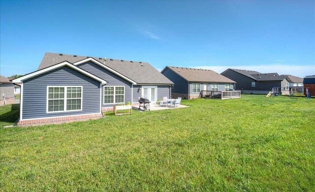 452 Middle Creek Way, Berea, KY 40403
