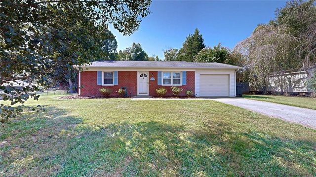 1804 Ramsey Road, Kernersville, NC 27284