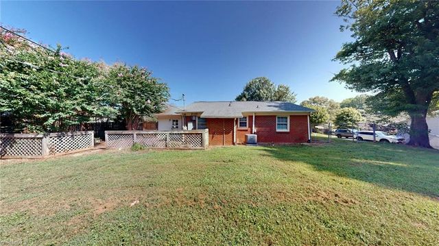 1804 Ramsey Road, Kernersville, NC 27284