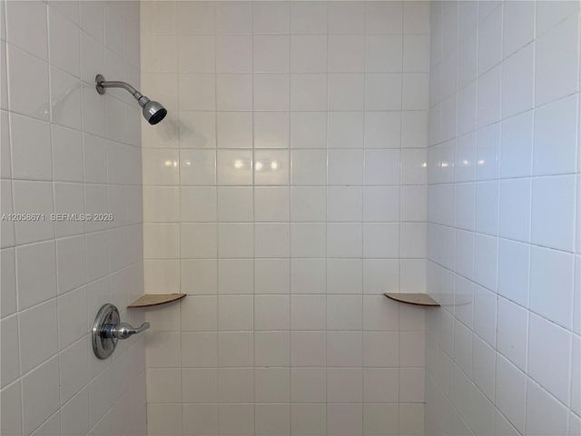 2352 NW 13th Ct, Fort Lauderdale, FL 33311