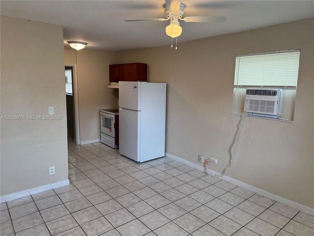 2352 NW 13th Ct, Fort Lauderdale, FL 33311