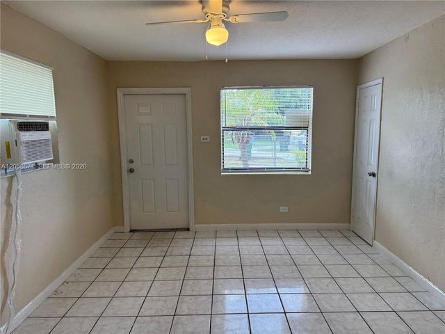 2352 NW 13th Ct, Fort Lauderdale, FL 33311