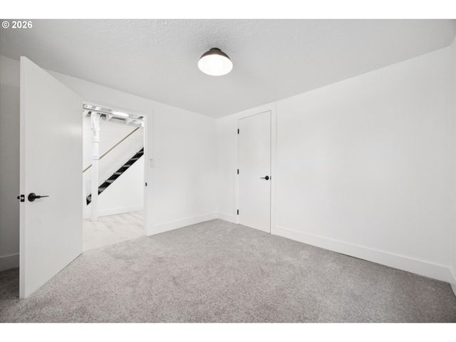 10114 N CALHOUN Ave, Portland, OR 97203