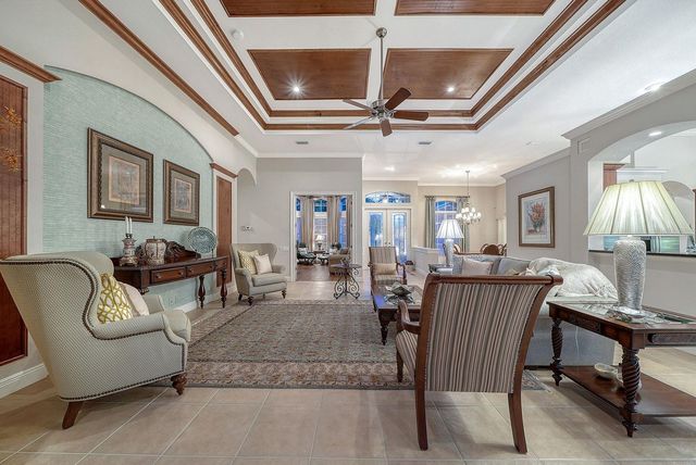 24 GRAND PALMS BOULEVARD, Englewood, FL 34223