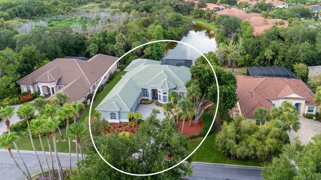24 GRAND PALMS BOULEVARD, Englewood, FL 34223