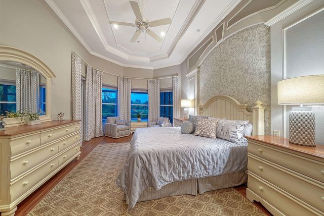 24 GRAND PALMS BOULEVARD, Englewood, FL 34223