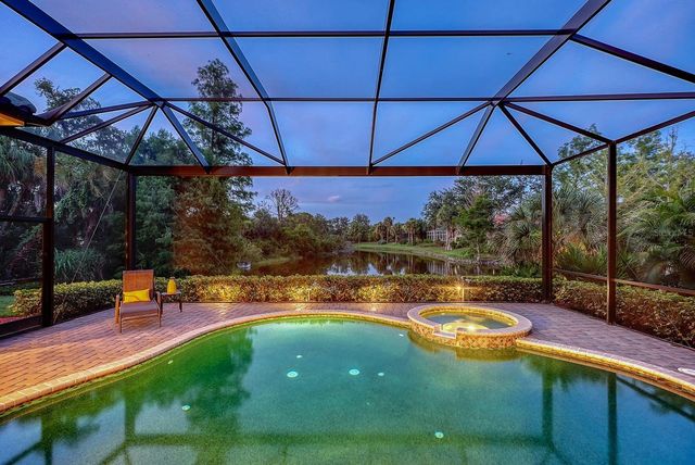 24 GRAND PALMS BOULEVARD, Englewood, FL 34223