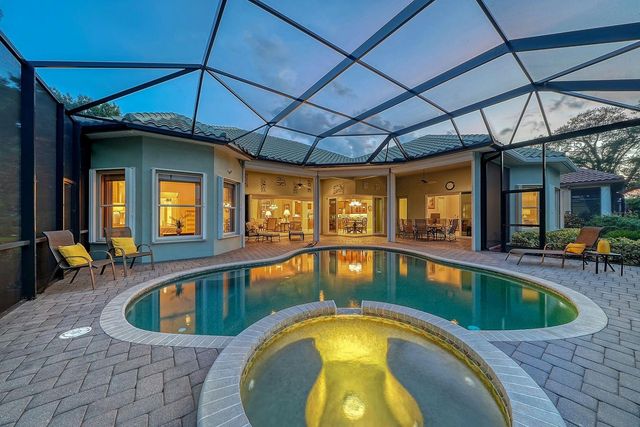 24 GRAND PALMS BOULEVARD, Englewood, FL 34223