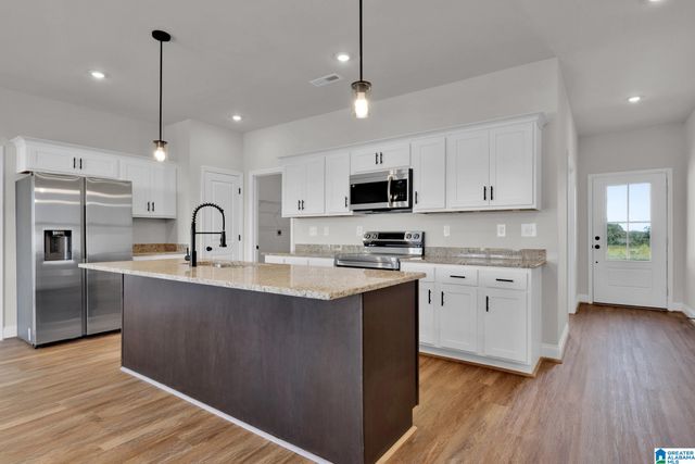 61 PAYTON DRIVE, Hayden, AL 35079