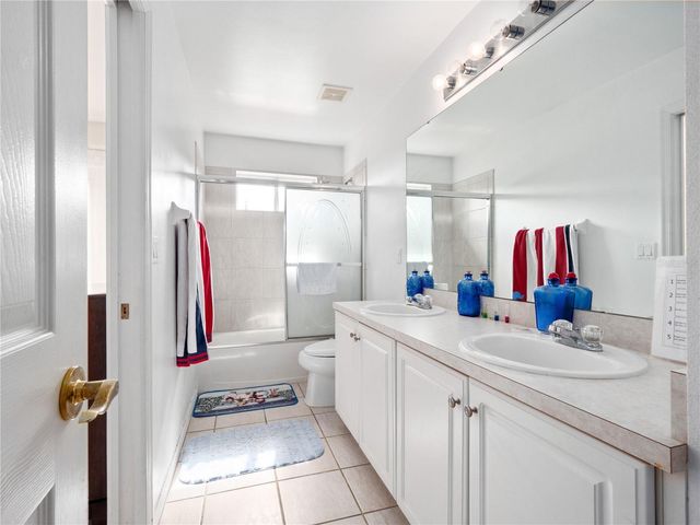 2072 STONE CROSS CIRCLE, Orlando, FL 32828
