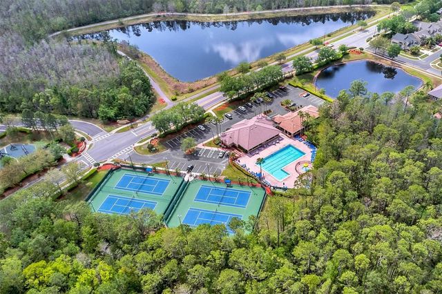 2072 STONE CROSS CIRCLE, Orlando, FL 32828