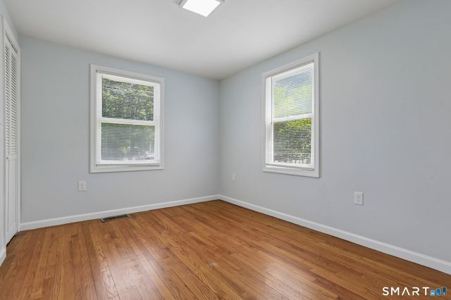 34 Lincoln Street, North Haven, CT 06473