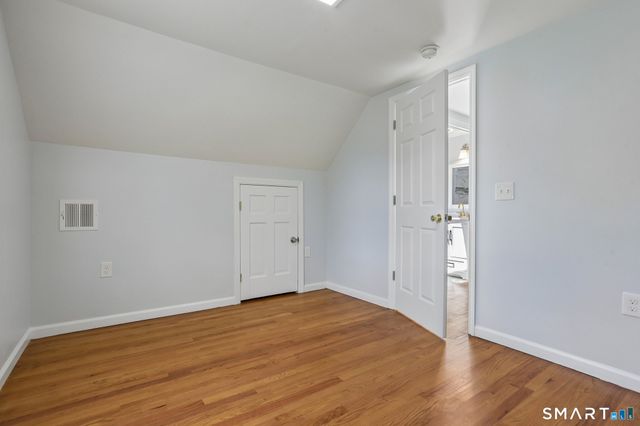 34 Lincoln Street, North Haven, CT 06473