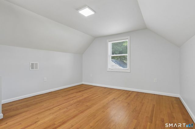 34 Lincoln Street, North Haven, CT 06473