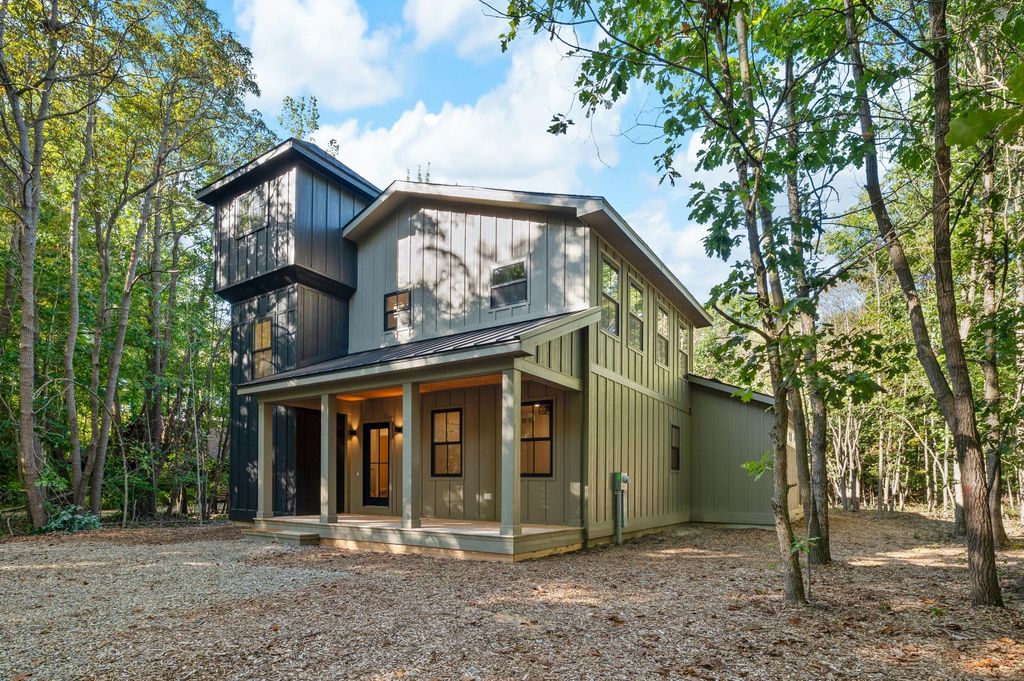 14290 Wildwood Lane, Chikaming Twp, MI 49115