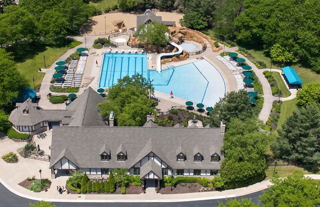 3207 Barnes Lane, Naperville, IL 60564