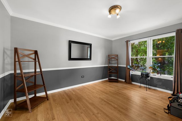 3207 Barnes Lane, Naperville, IL 60564