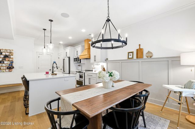 226 Tucker Station Rd, Louisville, KY 40243