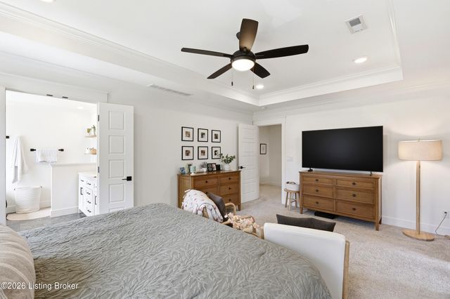 226 Tucker Station Rd, Louisville, KY 40243