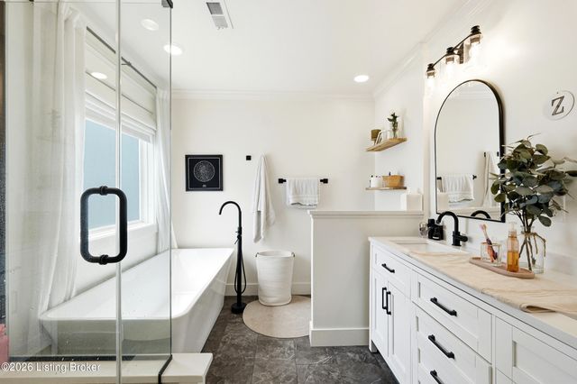 226 Tucker Station Rd, Louisville, KY 40243