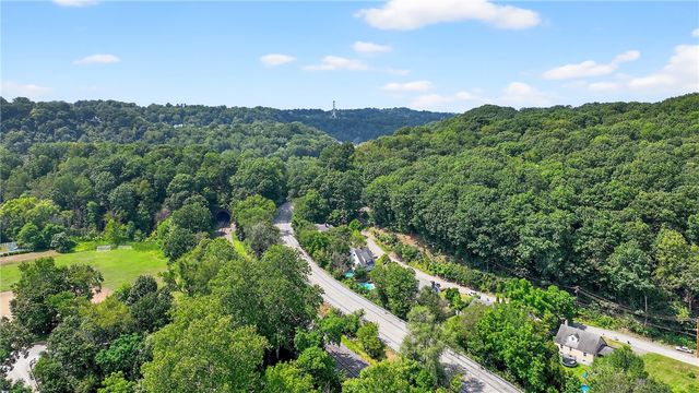 125 Spencer Lane, Shaler, PA 15116