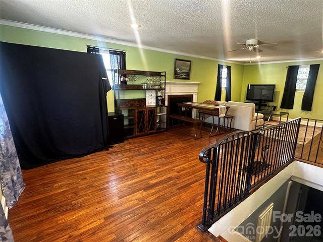 7 Poplar Drive, Spruce Pine, NC 28777