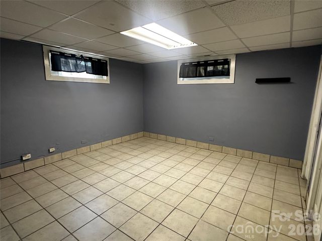 7 Poplar Drive, Spruce Pine, NC 28777