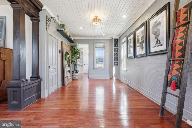 24 S FRANKLIN ST, Dallastown, PA 17313
