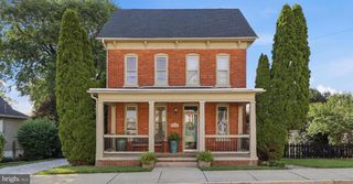 24 S FRANKLIN ST, Dallastown, PA 17313
