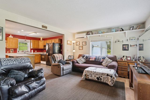 96 Dairy Lane, Windsor, VT 05089