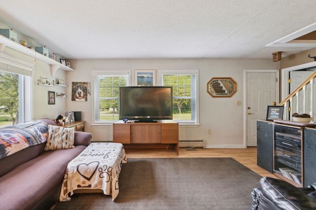 96 Dairy Lane, Windsor, VT 05089