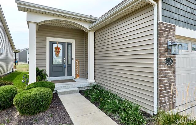 305 Copperfield Court, St Charles, MO 63301