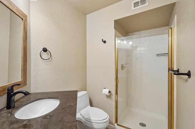 129 Chesterfield Way, Folsom, CA 95630