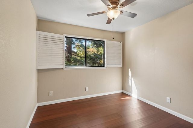 129 Chesterfield Way, Folsom, CA 95630