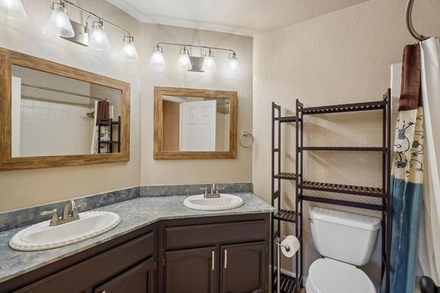 129 Chesterfield Way, Folsom, CA 95630