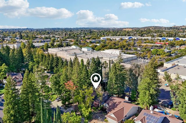129 Chesterfield Way, Folsom, CA 95630