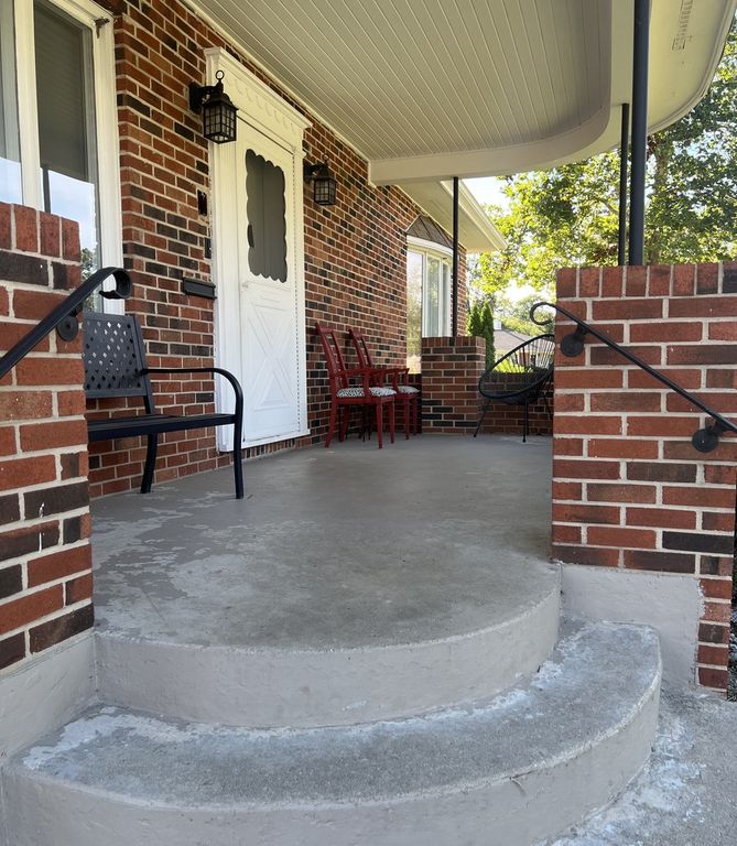 411 Suwanee Street, Park Forest, IL 60466 — photo 4