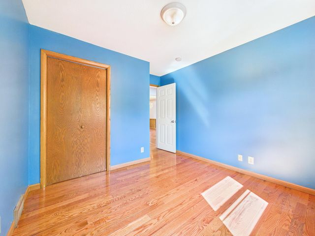 5212 W 70th Street, Edina, MN 55439