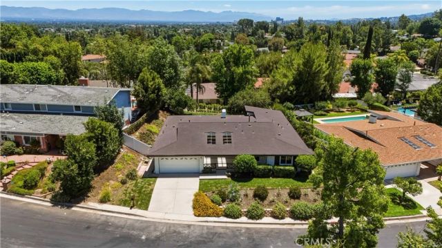 5932 Pat Avenue, Woodland Hills, CA 91367