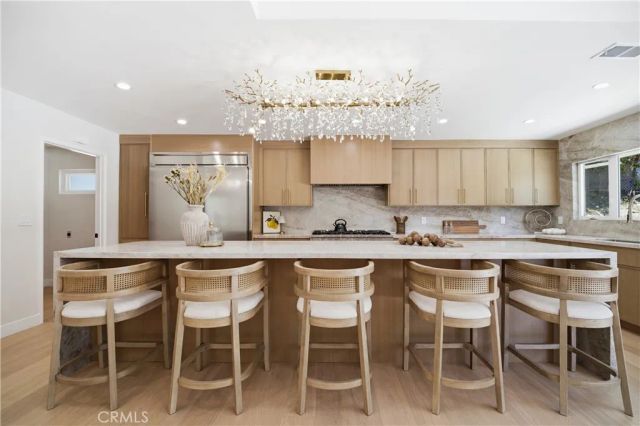 5932 Pat Avenue, Woodland Hills, CA 91367