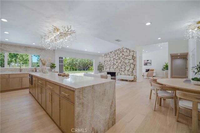5932 Pat Avenue, Woodland Hills, CA 91367